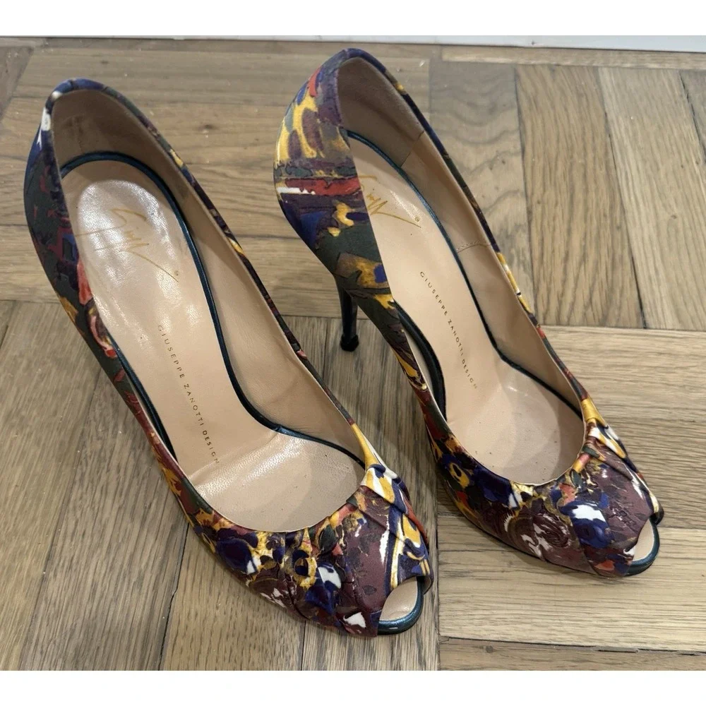Giuseppe Zanotti Floral Silk Peep Toe Blue‎ Heels Pumps Size 9